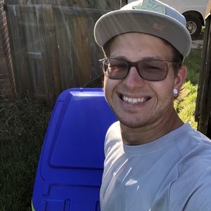 Meet your Posher, Chris